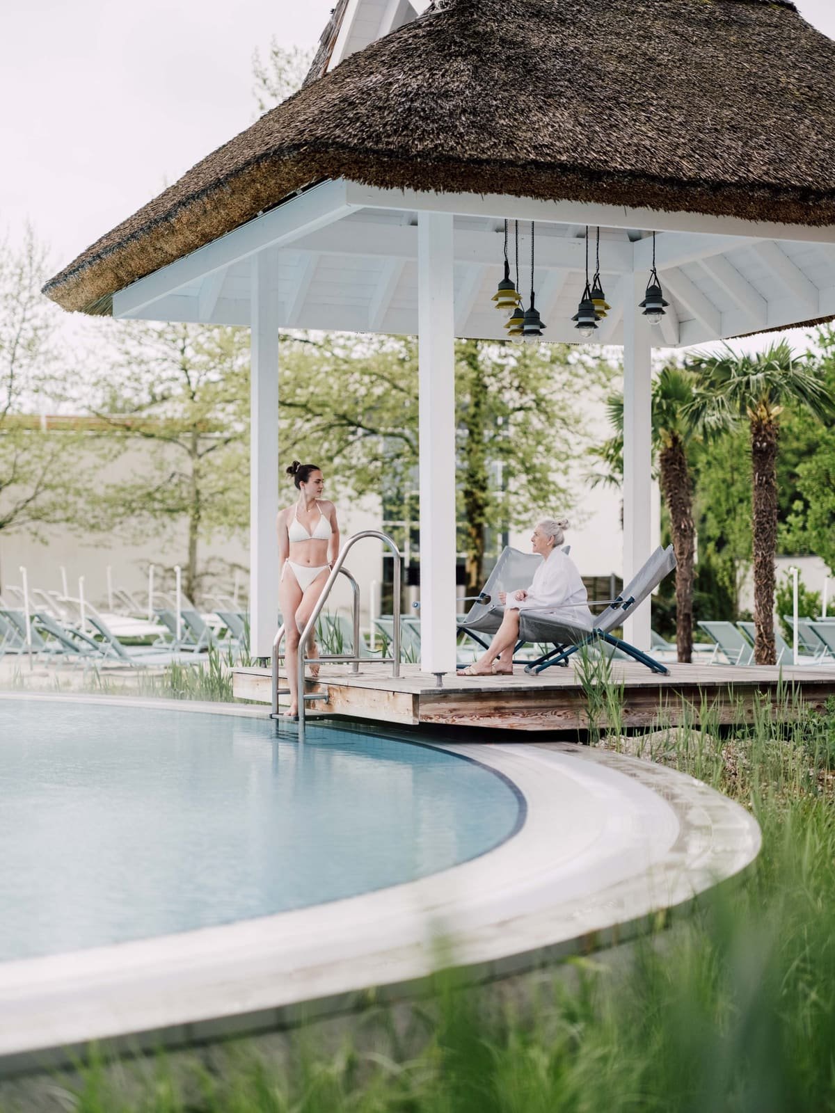 Commercial Wellness — Poolpavillon